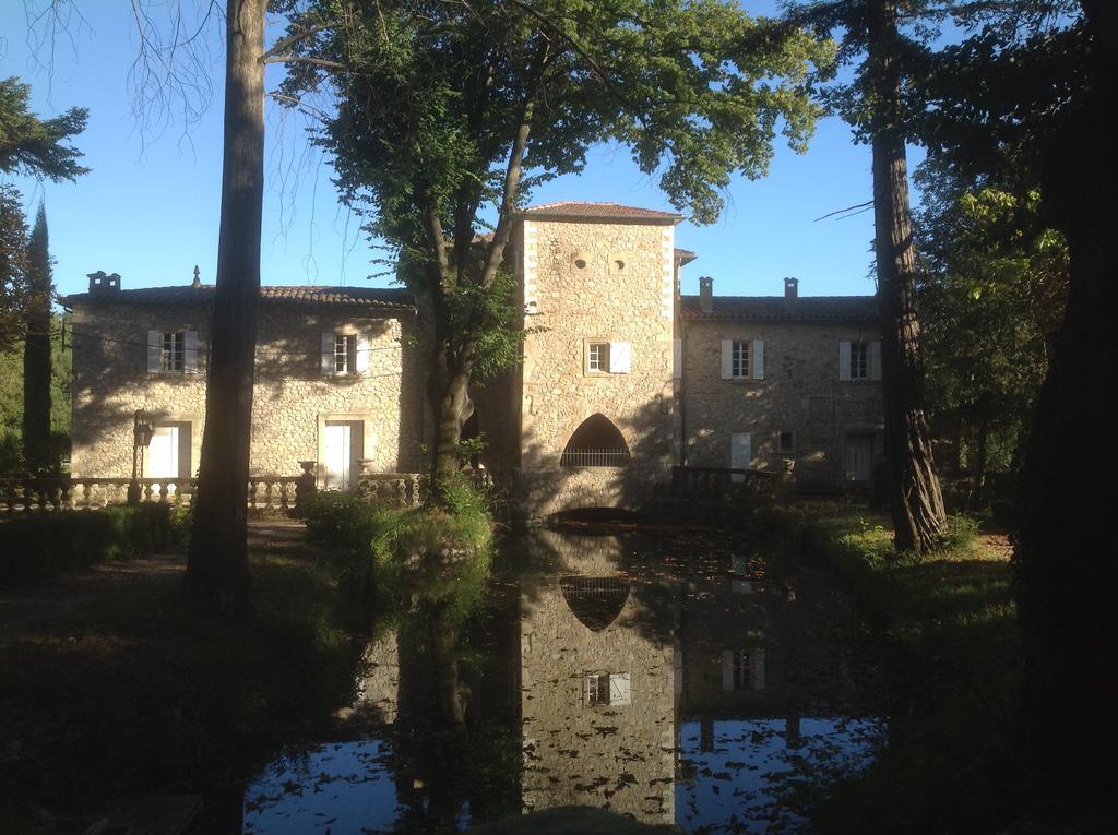 Hotel Domaine De Saint Charles Les Plans Exterior foto